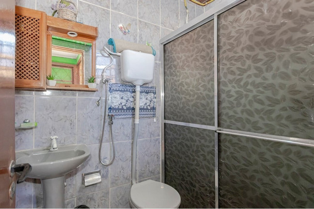 Imagem Casa com 4 Quartos à Venda, 130 m² em Espírito Santo - Porto Alegre Imagem Casa com 4 Quartos à Venda, 130 m² em Espírito Santo - Porto Alegre