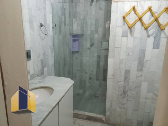 Imagem Apartamento com 2 Quartos à Venda, 130 m²