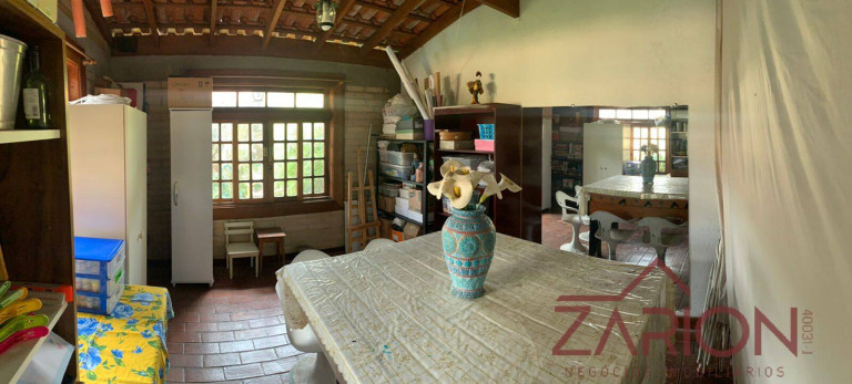 Imagem Casa com 3 Quartos à Venda, 450 m² em Vila São José - Taubaté Imagem Casa com 3 Quartos à Venda, 450 m² em Vila São José - Taubaté