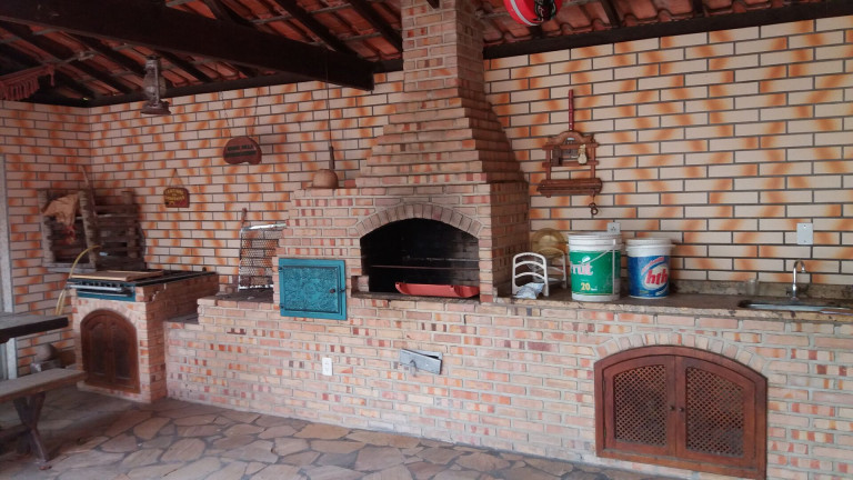 Imagem Casa com 3 Quartos para Alugar, 200 m² em Caxito - Maricá Imagem Casa com 3 Quartos para Alugar, 200 m² em Caxito - Maricá