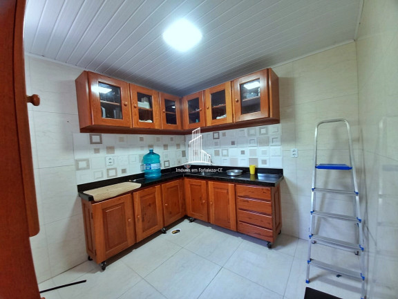 Imagem Casa com 2 Quartos à Venda, 180 m² em Manuel Dias Branco - Fortaleza Imagem Casa com 2 Quartos à Venda, 180 m² em Manuel Dias Branco - Fortaleza