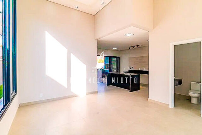 Imagem Casa de Condomínio com 3 Quartos à Venda, 365 m² em Villagio Azzure - Cabreúva