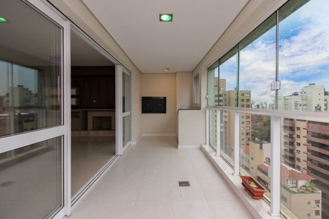 Imagem Apartamento com 3 Quartos à Venda, 165 m² em Bela Vista - Porto Alegre Imagem Apartamento com 3 Quartos à Venda, 165 m² em Bela Vista - Porto Alegre