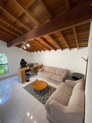 Casa com 3 Quartos à Venda, 240 m² em Santa Cruz - Valinhos