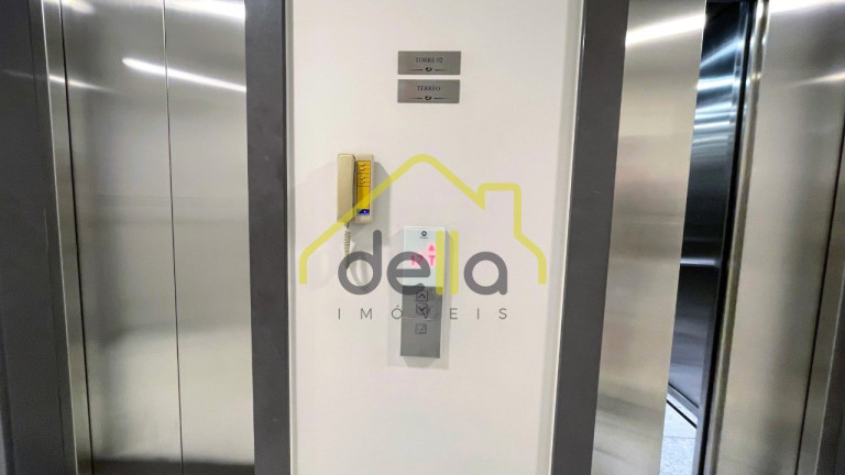 Imagem Imóvel com 2 Quartos à Venda, 75 m² em Centro - Joinville