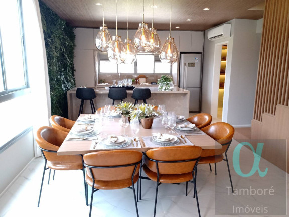 Imagem Casa com 3 Quartos à Venda, 277 m² em Tamboré - Santana De Parnaíba Imagem Casa com 3 Quartos à Venda, 277 m² em Tamboré - Santana De Parnaíba