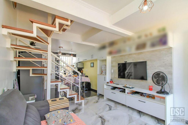 Imagem Casa de Condomínio com 3 Quartos à Venda, 96 m² em Ipanema - Porto Alegre Imagem Casa de Condomínio com 3 Quartos à Venda, 96 m² em Ipanema - Porto Alegre