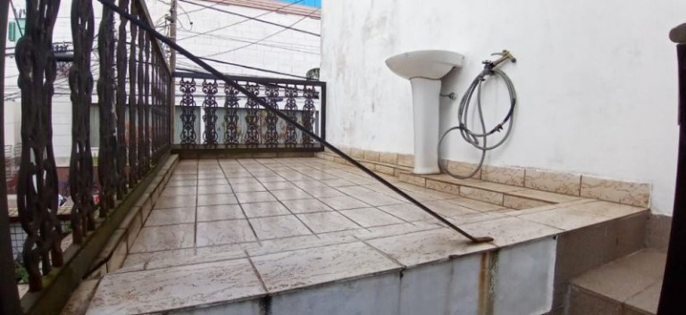 Imagem Casa com 3 Quartos para Alugar, 200 m² em Aparecida - Santos Imagem Casa com 3 Quartos para Alugar, 200 m² em Aparecida - Santos