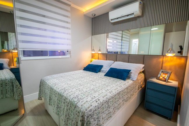 Imagem Apartamento com 3 Quartos à Venda, 67 m² em Humaitá - Porto Alegre
