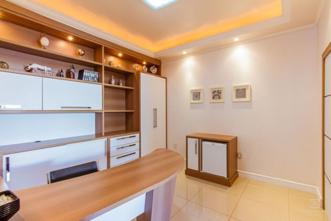 Imagem Casa com 6 Quartos à Venda, 600 m² em Passa Vinte - Palhoça Imagem Casa com 6 Quartos à Venda, 600 m² em Passa Vinte - Palhoça