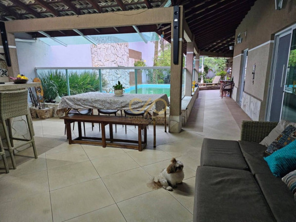 Casa com 3 Quartos à Venda, 170 m² em Canto Do Forte - Praia Grande