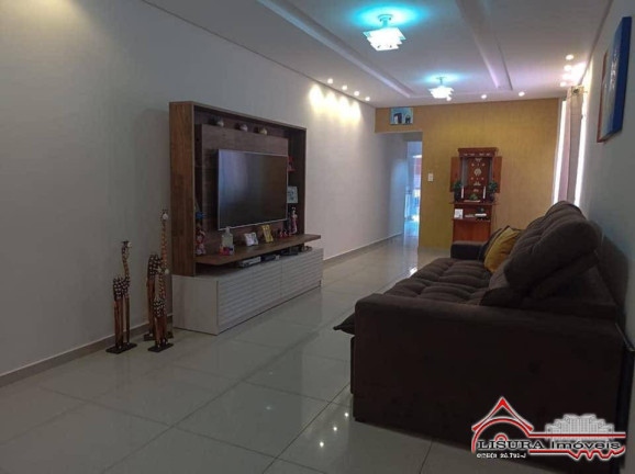 Imagem Casa com 3 Quartos à Venda, 110 m² em Centro - Jacareí Imagem Casa com 3 Quartos à Venda, 110 m² em Centro - Jacareí