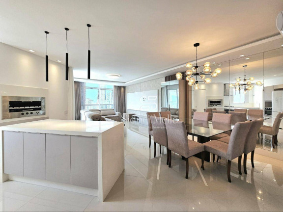 Imagem Apartamento com 3 Quartos à Venda, 130 m² em 2 Quadra Centro - Balneário Camboriú