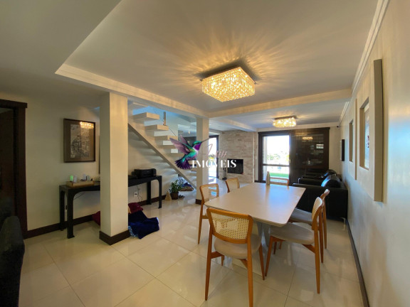 Imagem Casa com 4 Quartos à Venda, 204 m² em Centenário - Torres Imagem Casa com 4 Quartos à Venda, 204 m² em Centenário - Torres