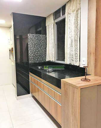Imagem Apartamento com 3 Quartos à Venda, 90 m² em Centro - Curitiba