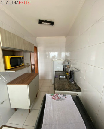 Imagem Imóvel com 2 Quartos à Venda, 70 m² em Guilhermina - Praia Grande Imagem Imóvel com 2 Quartos à Venda, 70 m² em Guilhermina - Praia Grande