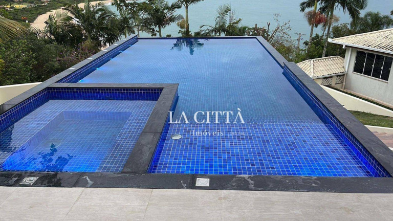 Imagem Casa com 4 Quartos à Venda ou Locação, 1.000 m² em Praia Das Taquaras - Balneário Camboriú Imagem Casa com 4 Quartos à Venda ou Locação, 1.000 m² em Praia Das Taquaras - Balneário Camboriú