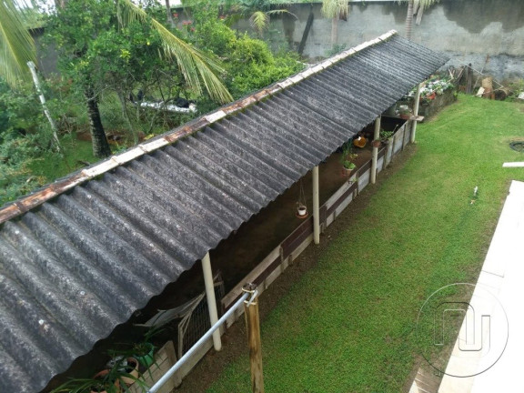 Imagem Casa com 4 Quartos à Venda, 300 m² em Ponta De Baixo - São José