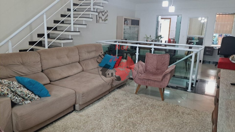 Imagem Sobrado com 3 Quartos à Venda, 205 m² em Vila Camilópolis - Santo André Imagem Sobrado com 3 Quartos à Venda, 205 m² em Vila Camilópolis - Santo André
