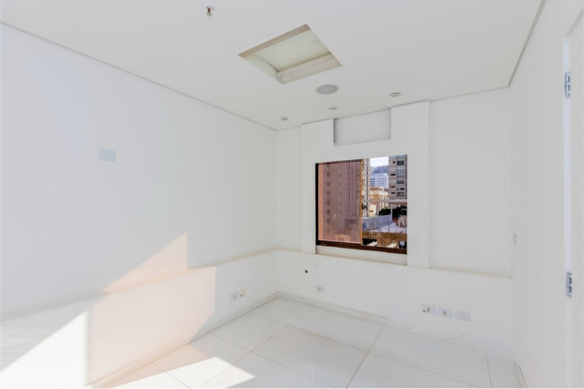 Imagem Sala Comercial à Venda, 47 m² em Vila Nova Conceição - São Paulo Imagem Sala Comercial à Venda, 47 m² em Vila Nova Conceição - São Paulo