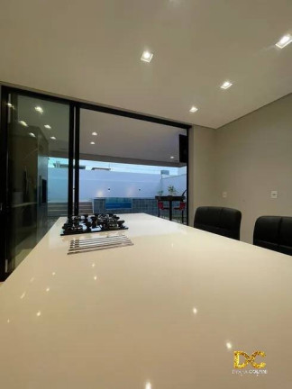 Imagem Casa de Condomínio com 3 Quartos à Venda, 224 m² em Ribeirão Do Lipa - Cuiabá Imagem Casa de Condomínio com 3 Quartos à Venda, 224 m² em Ribeirão Do Lipa - Cuiabá