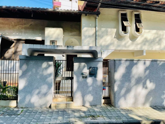 Imagem Casa com 4 Quartos à Venda, 460 m² em Ponta Aguda - Blumenau Imagem Casa com 4 Quartos à Venda, 460 m² em Ponta Aguda - Blumenau