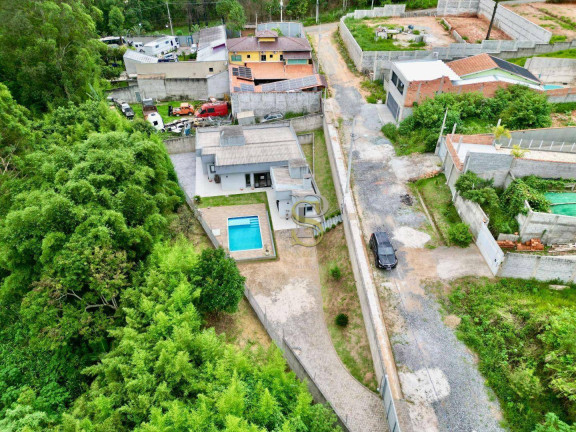 Imagem Casa com 3 Quartos à Venda, 144 m² em Terra Preta - Mairiporã Imagem Casa com 3 Quartos à Venda, 144 m² em Terra Preta - Mairiporã