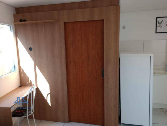 Imagem Kitnet com 1 Quarto para Alugar, 20 m² em Córrego Grande - Florianópolis Imagem Kitnet com 1 Quarto para Alugar, 20 m² em Córrego Grande - Florianópolis