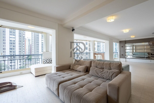 Imagem Apartamento com 3 Quartos à Venda, 198 m² em Brooklin - São Paulo Imagem Apartamento com 3 Quartos à Venda, 198 m² em Brooklin - São Paulo