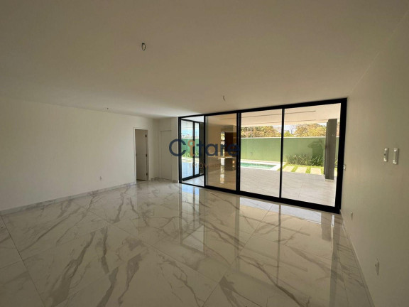 Imagem Casa com 5 Quartos à Venda, 460 m² em Cidade Alpha - Eusébio Imagem Casa com 5 Quartos à Venda, 460 m² em Cidade Alpha - Eusébio