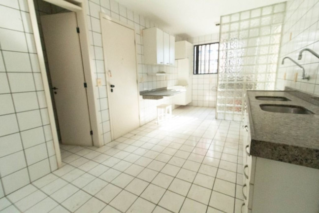 Imagem Apartamento com 3 Quartos à Venda, 138 m² em Montese - Fortaleza