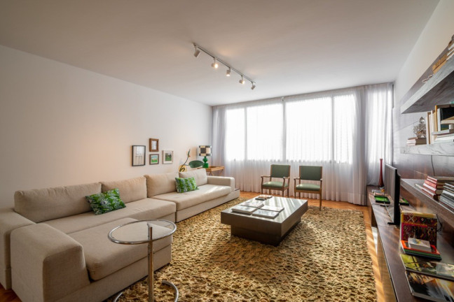 Imagem Apartamento com 2 Quartos para Temporada, 207 m² em Jardim Paulista - São Paulo Imagem Apartamento com 2 Quartos para Temporada, 207 m² em Jardim Paulista - São Paulo