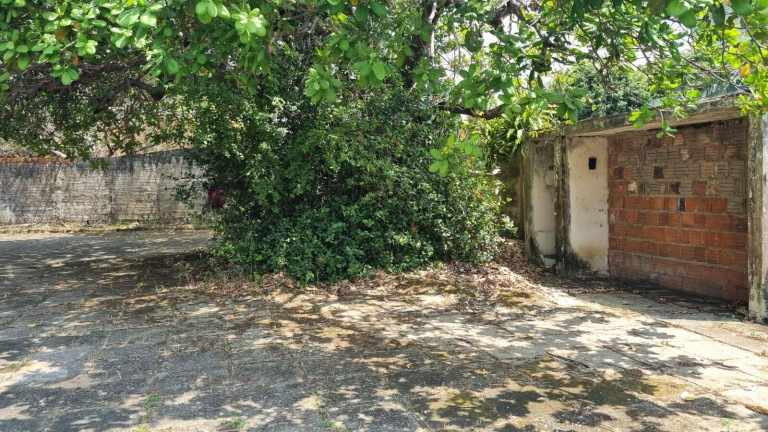 Imagem Terreno à Venda, 4 m² em Camará - Aquiraz