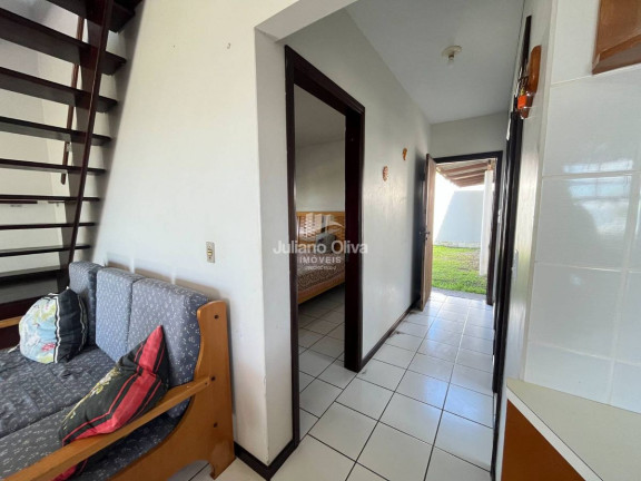 Imagem Sobrado com 3 Quartos à Venda, 173 m² em Barra Do Sai - Itapoá