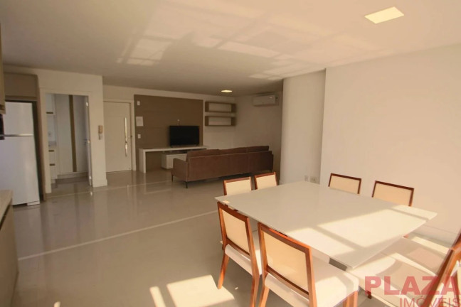 Imagem Apartamento com 3 Quartos à Venda, 128 m² em Centro - Balneário Camboriú Imagem Apartamento com 3 Quartos à Venda, 128 m² em Centro - Balneário Camboriú