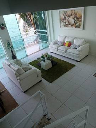 Imagem Casa com 3 Quartos à Venda, 160 m² em Centro - Mangaratiba Imagem Casa com 3 Quartos à Venda, 160 m² em Centro - Mangaratiba