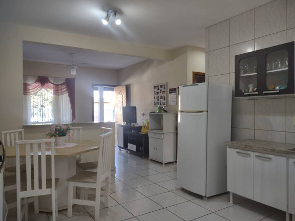 Imagem Casa com 6 Quartos à Venda, 180 m² em Penha Imagem Casa com 6 Quartos à Venda, 180 m² em Penha