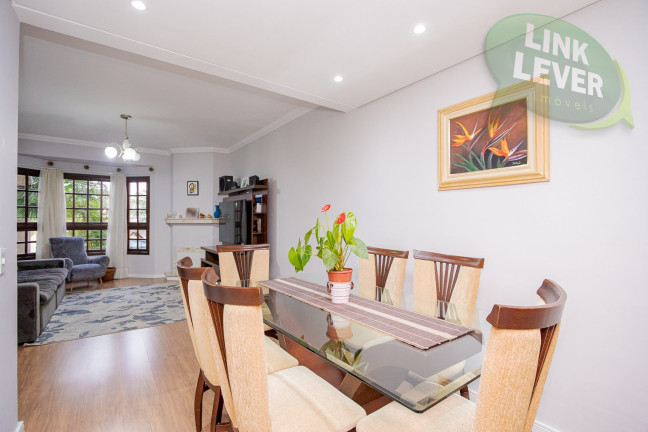Imagem Casa de Condomínio com 3 Quartos à Venda, 200 m² em Santa Cândida - Curitiba