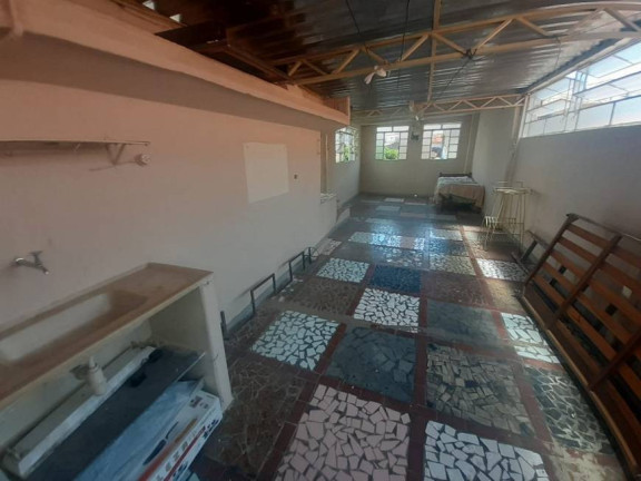 Imagem Casa com 4 Quartos à Venda, 400 m² em Sagrada Família - Belo Horizonte Imagem Casa com 4 Quartos à Venda, 400 m² em Sagrada Família - Belo Horizonte