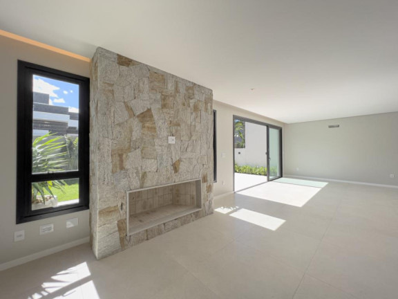 Imagem Casa com 4 Quartos à Venda, 218 m² em -- - Xangri-la Imagem Casa com 4 Quartos à Venda, 218 m² em -- - Xangri-la