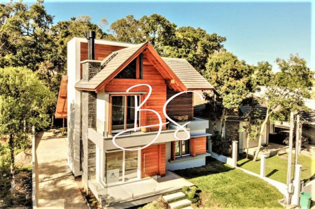 Imagem Casa com 3 Quartos à Venda, 418 m² em Centro - Gramado Imagem Casa com 3 Quartos à Venda, 418 m² em Centro - Gramado