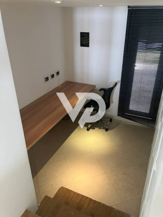 Imagem Casa com 4 Quartos à Venda, 480 m² em Alphaville - Barueri Imagem Casa com 4 Quartos à Venda, 480 m² em Alphaville - Barueri