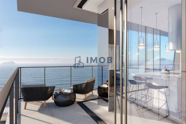 Apartamento com 3 Quartos à Venda, 135 m² em Centro - Balneário Piçarras
