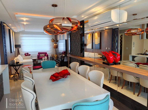 Imagem Apartamento com 3 Quartos à Venda, 116 m² em Pioneiros - Balneário Camboriú