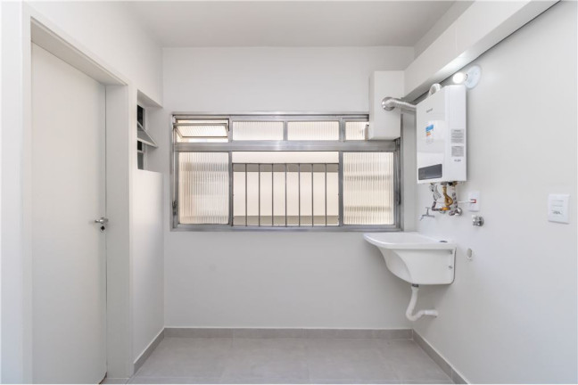Imagem Apartamento com 2 Quartos à Venda, 99 m² em Moema - São Paulo