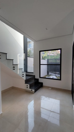 Imagem Sobrado com 3 Quartos à Venda, 120 m² em Villas Do Jaguari - Santana De Parnaíba Imagem Sobrado com 3 Quartos à Venda, 120 m² em Villas Do Jaguari - Santana De Parnaíba