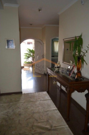 Imagem Sobrado com 5 Quartos à Venda, 450 m² em Vila Galvão - Guarulhos Imagem Sobrado com 5 Quartos à Venda, 450 m² em Vila Galvão - Guarulhos