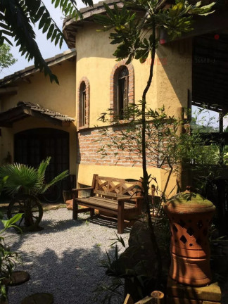 Imagem Casa com 2 Quartos à Venda, em Vila Suissa - Ribeirão Pires Imagem Casa com 2 Quartos à Venda, em Vila Suissa - Ribeirão Pires