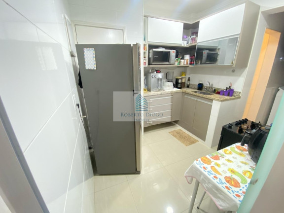 Imagem Imóvel com 2 Quartos à Venda, 70 m² em Icaraí - Niterói Imagem Imóvel com 2 Quartos à Venda, 70 m² em Icaraí - Niterói