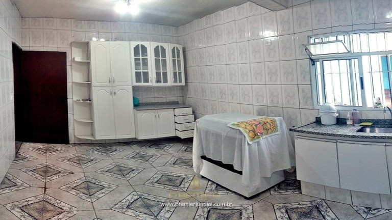 Imagem Casa com 3 Quartos à Venda, 288 m² em Vila Aparecida - Jundiaí
